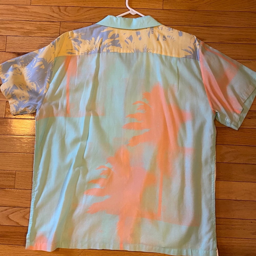 Double Rainbouu men’s button down